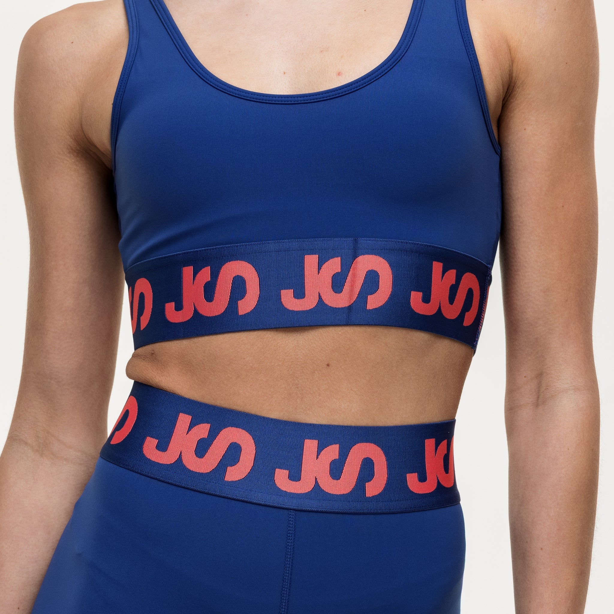 Airflow Medium Support Bra - Indigo/Coral