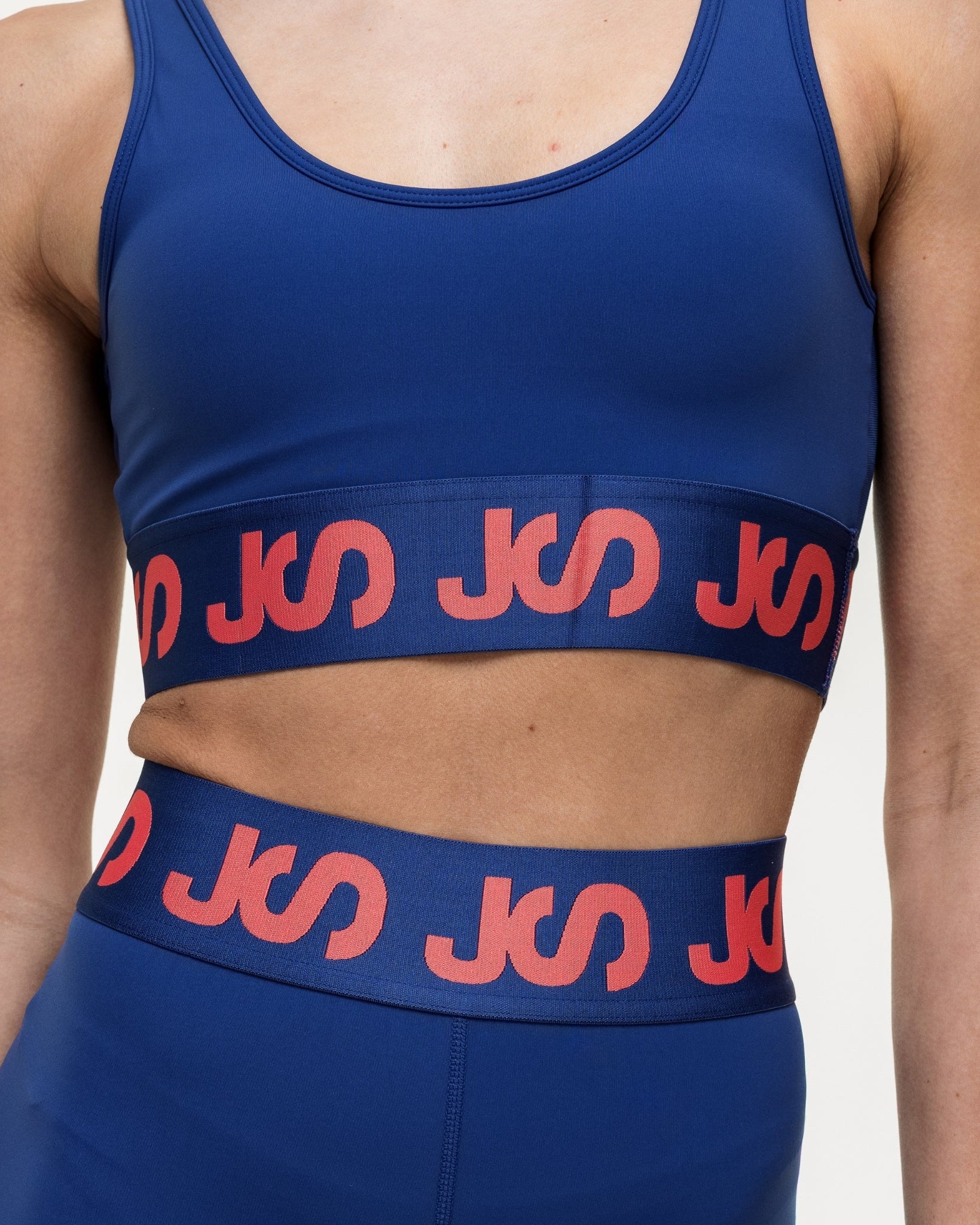 Airflow Medium Support Bra - Indigo/Coral