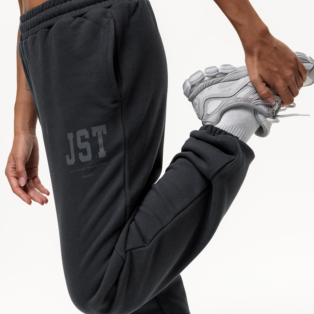 Training Club Oversized Joggers - Washed Black