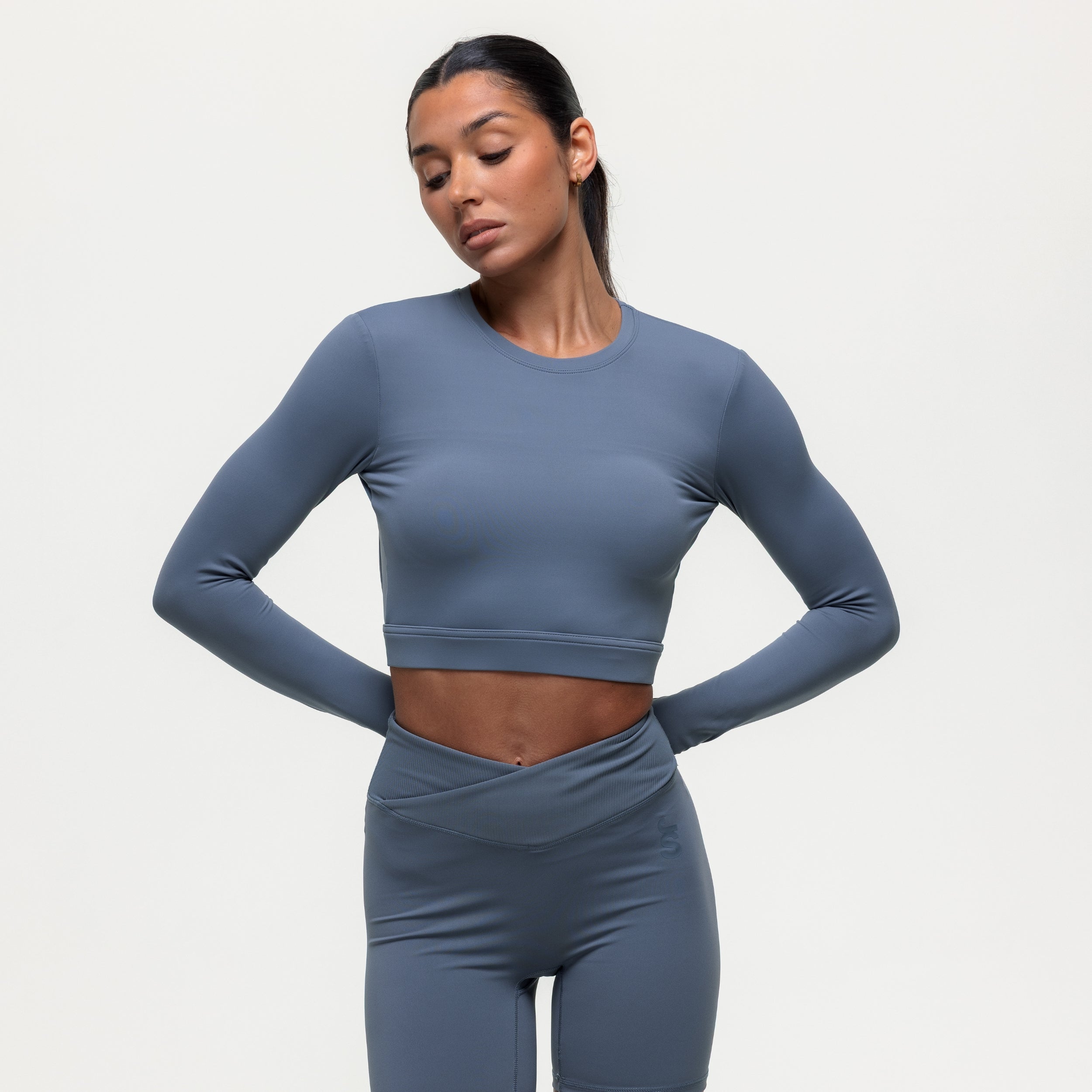 Karma Long Sleeve Crop Top - Graphite