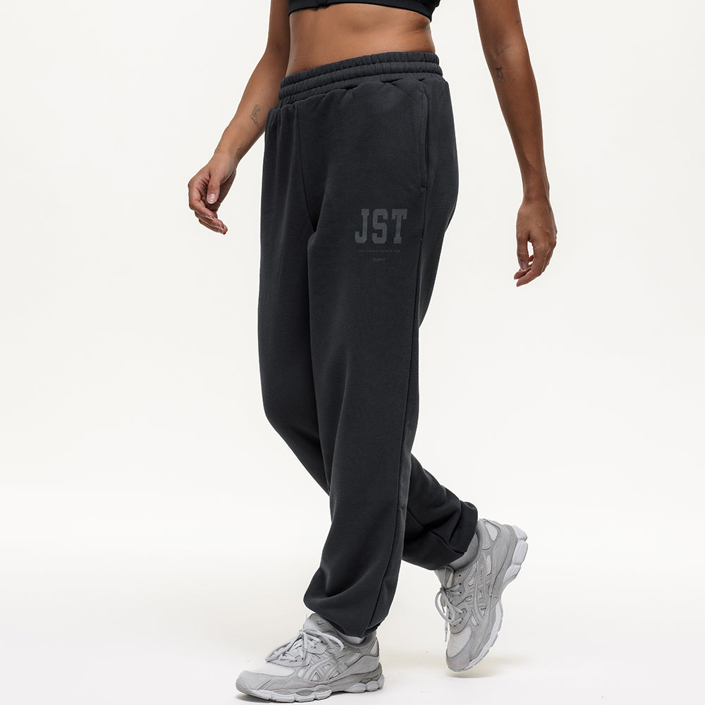 Training Club Oversized Joggers - Washed Black