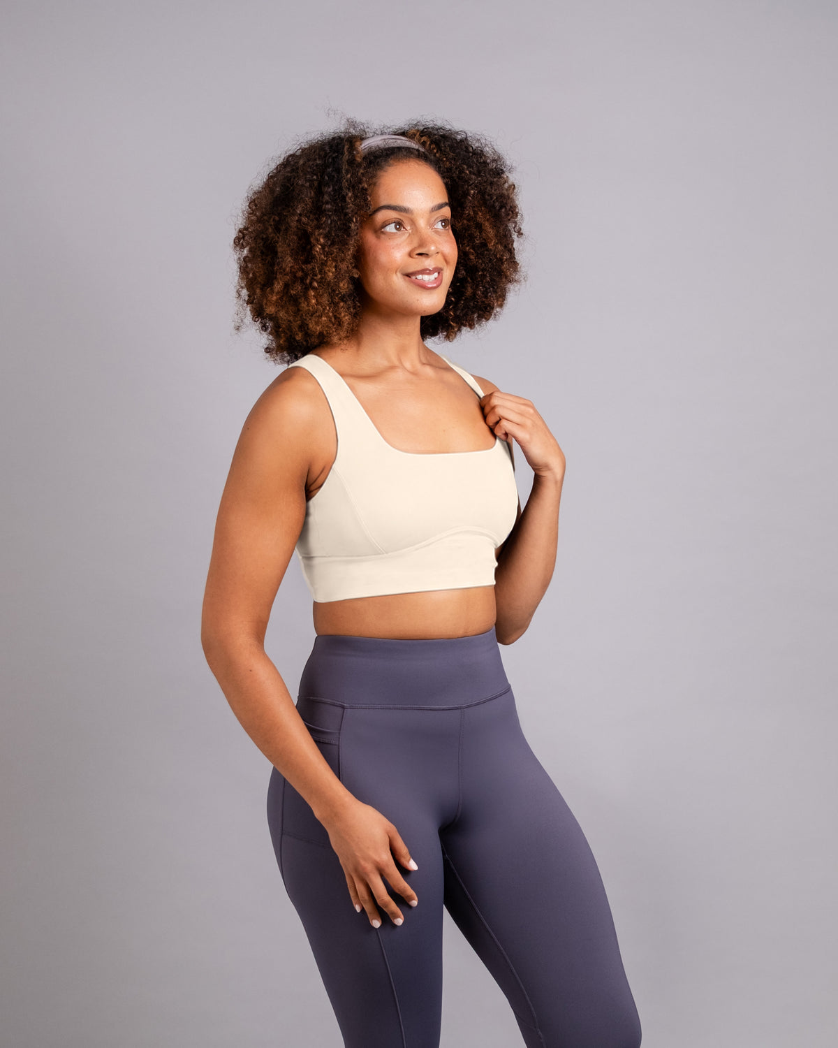 Sculpt Medium Support Bra - Oatmilk